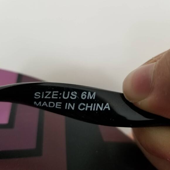 Kate Spade Nanette Striped Women's Flip Flops Size 6 - Picture 9 of 9